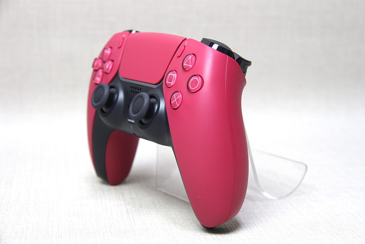 Gallery Heres Ps5s New Red And Black Dualsense Controllers In The