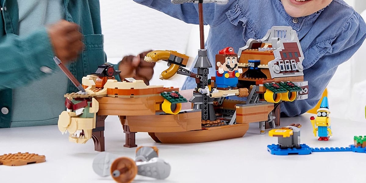 Lego Mario's next set has and it's a massive airship |