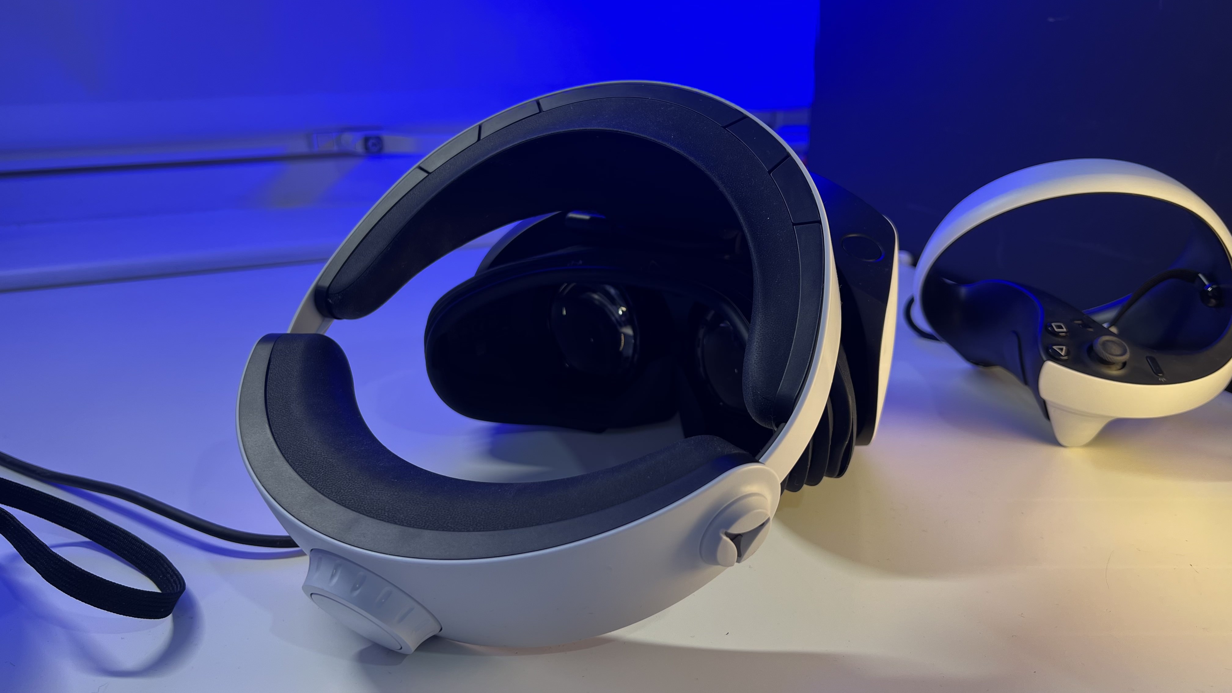 Review: PlayStation VR2 is an incredible headset, but with few