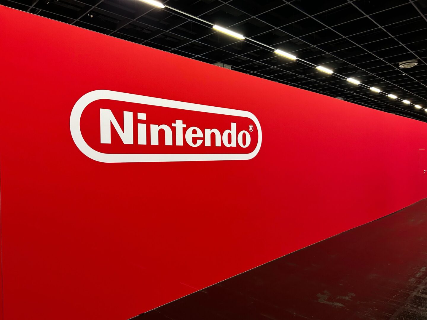 nintendo-logo-wall-1440x1080.jpg