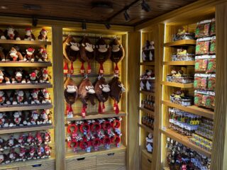 Review: Nintendo’s Donkey Kong theme park adds extra a-peel to Super Nintendo World